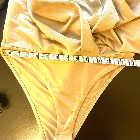 Zara Tops Zara Short Sleeve Bodysuit In Wheat With Draped Collar